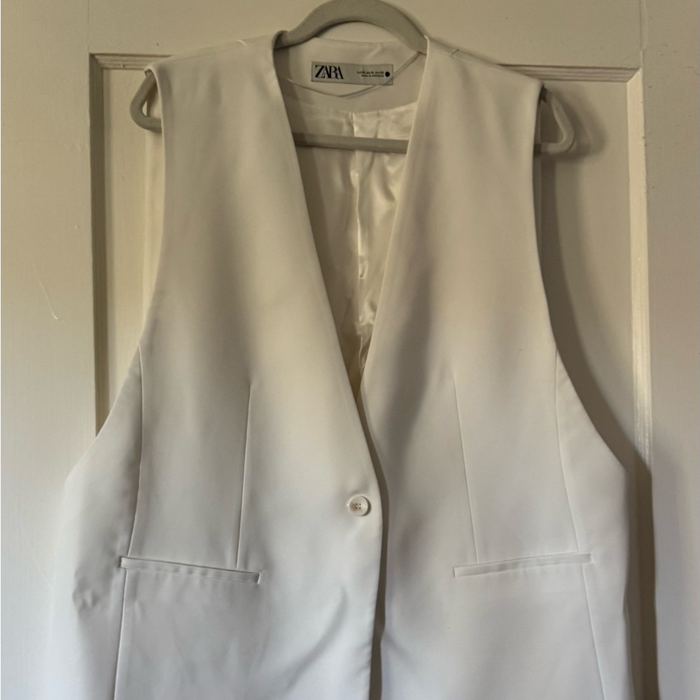 Zara Women's White Vest never worn